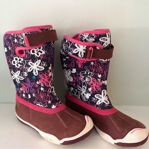 Boots for snow or rain
